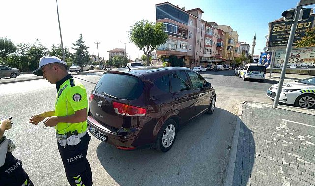 Karaman'da otomobilin çarptığı kadın yaralandı