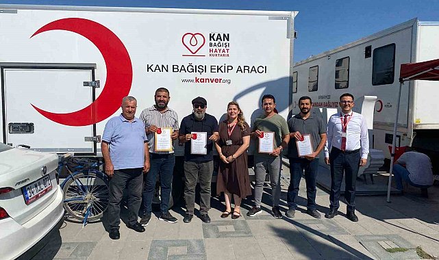 Karapınar'da kan bağışçılarına madalya