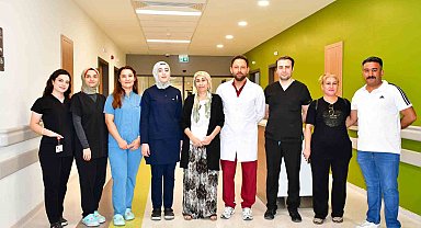 Karnından 20 kiloluk tümör çıkarılan hasta sağlığına kavuştu