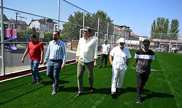 Kartepe'ye iki yeni halı saha
