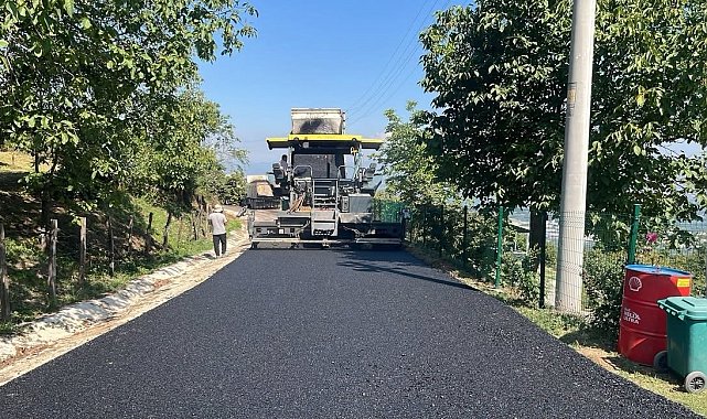 Kavakbıçkı köyünde sıcak asfalt çalışması
