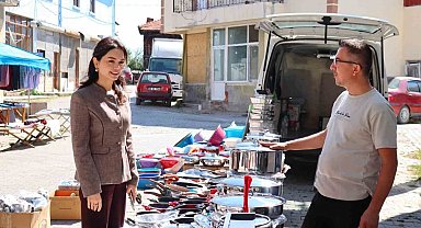 Kaymakam Feyza Yılmaz, pazarcı esnafı ve vatandaşlarla buluştu