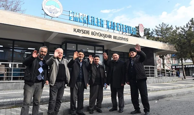 Kayseri Büyükşehir'den Emekliler Kafetaryaları