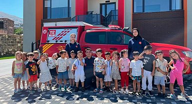 Kayseri İtfaiyesi'nden miniklere yangın eğitimi