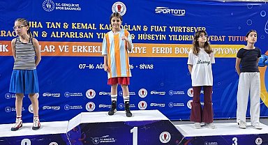 Kayseri Kocasinan'ın gururu Türkiye şampiyonu oldu
