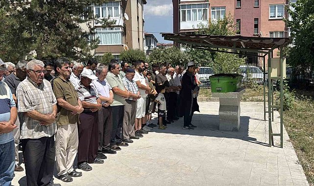 Kazada yaşamını yitiren yaşlı adam toprağa verildi