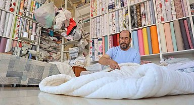 Kırşehir'de gurbetçi yoğunluğu yorgancı esnafının işlerini artırdı