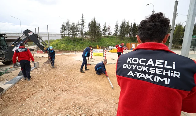 Kocaeli Büyükşehir'in sahadaki güçlü imzası: A Takımı