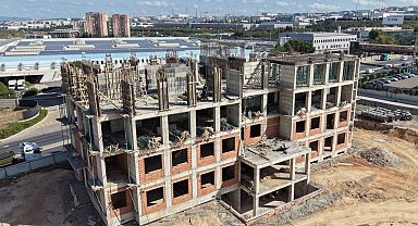 Kocaeli Çayırova'nın yeni meslek lisesinin kaba inşaatında sona gelindi