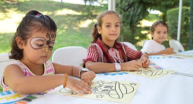 Kocaeli Gebze'de "Atölyem Parkta" çocuklarla buluştu