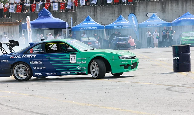 Kocaeli Gebze'de drift heyecanı