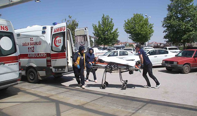 Kontrolden çıkan araç araziye savruldu, sürücü yaralandı