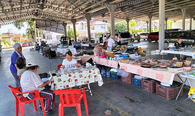 Köyceğiz Kadın Üretici Pazarı aile bütçesine katkı sağlıyor
