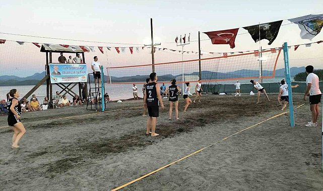 Köyceğiz'de Plaj Voleybolu Turnuvası heyecanı başladı
