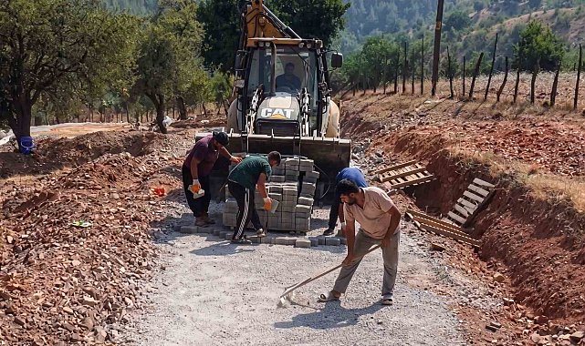 Kozan Belediyesi'nden 11 mahallede dev yol atağı
