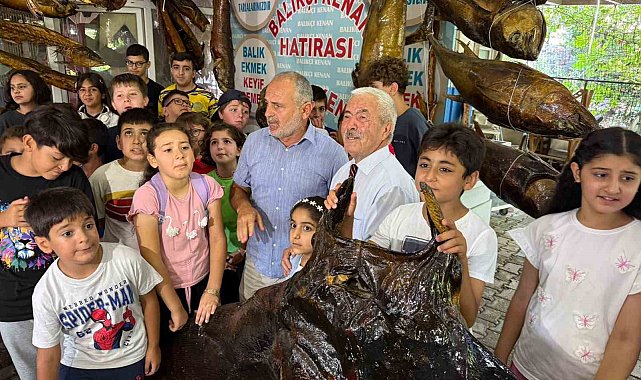 Kur'an kursu öğrencileri, Türkiye Deniz Canlıları Müzesi'nde