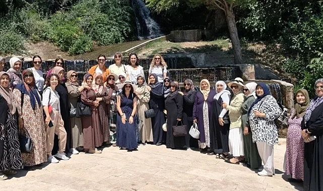 Kursiyer kadınlar doğayı keşfetti