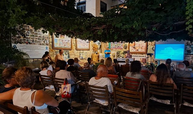 Kuşadası'nda deniz çayırları için kritik uyarı