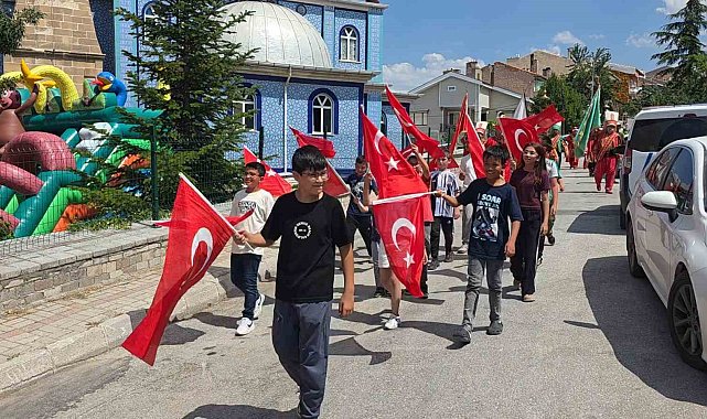 Kütahya'da 'komşuluk bağları' şenlikle güçlendi