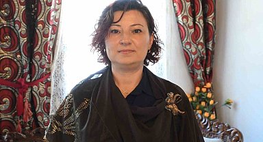 Kütahya'nın asırlık tel kırma sanatı modern tasarımlarla yaşatılıyor