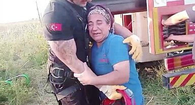 Kuyuya düşen ineği itfaiye kurtardı, sahibi ekiplere sarılıp gözyaşı döktü