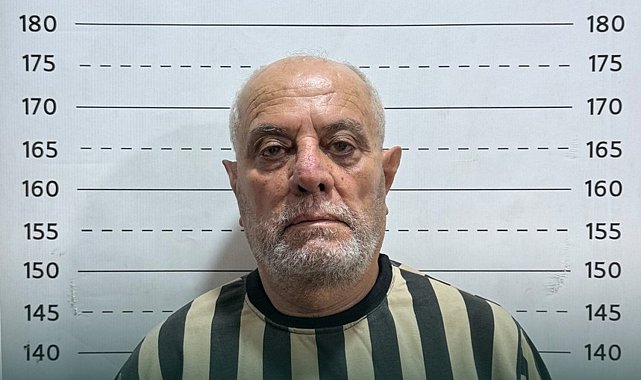 Lübnan, Esad döneminde görev yapan generali yargılanmak üzere Suriye'ye iade etti