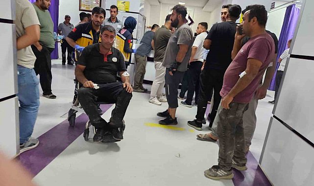 Malatya'daki yangında 1'i itfaiye eri 19 kişi dumandan etkilendi