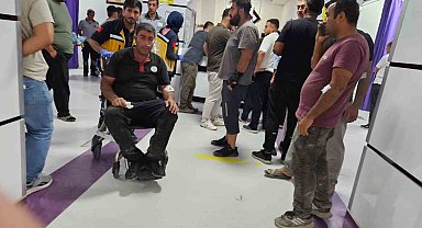 Malatya'daki yangında 1'i itfaiye eri 19 kişi dumandan etkilendi