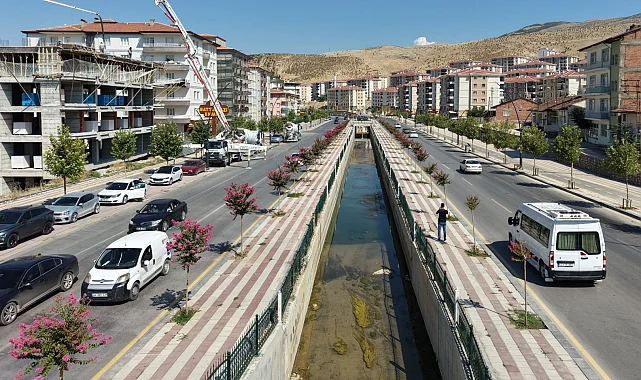Malatya'da yeşil alanlar peyzajla güzelleşiyor