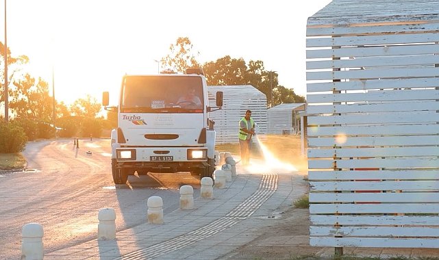 Manavgat Belediyesi'nden Boğaz Sahili'nde kapsamlı temizlik