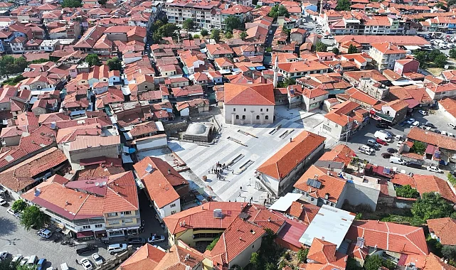 Manisa Kula'nın tarihi merkezine yeni meydan