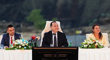 Manisa'da hayata geçirilecek yeni projeleri anlattı