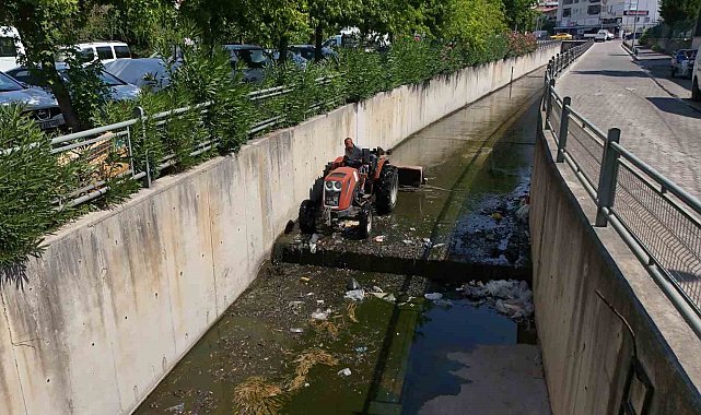 Marmaris'te derelerde temizlik seferberliği