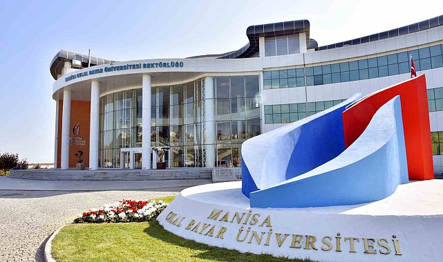 MCBÜ'den aday öğrencilere tercih desteği