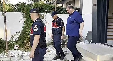 Menderes Belediyesi'ne yönelik operasyonda gözaltı sayısı 15 oldu