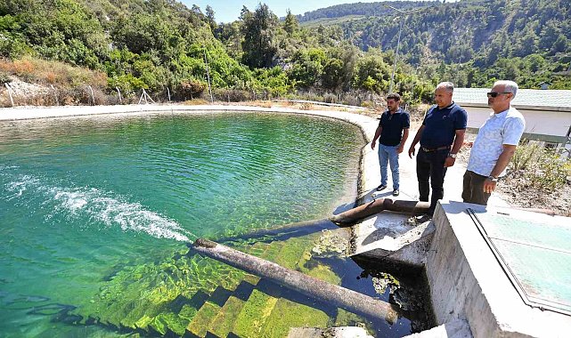 Mersin Büyükşehir Belediyesinden 79 mahalleye sulama borusu desteği