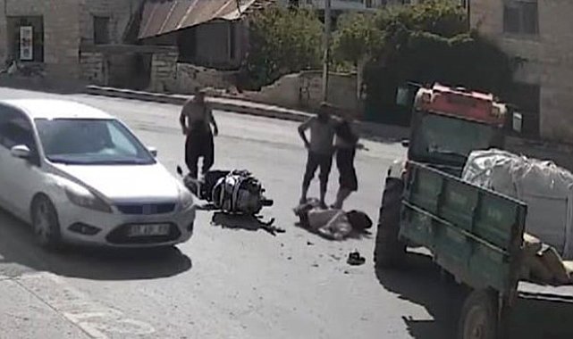 Mersin'de motosiklet traktörle çarpıştı: 1 yaralı