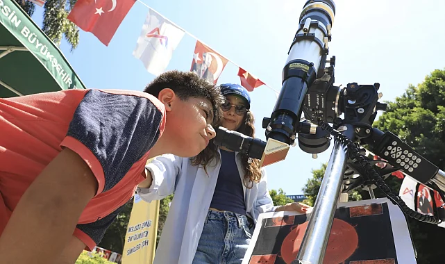 Mersin'de çocuklar bilimle buluşuyor