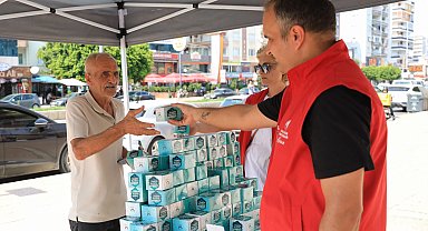 Mersin'de Mevlit Kandili'nde 15 bin kandil simidi ikramı