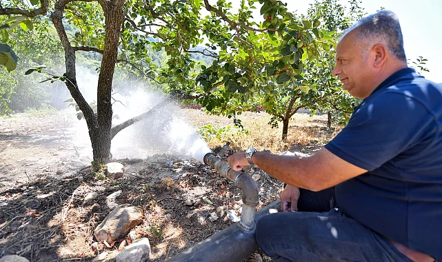 Mersin'de Takanlı'ya sulama borusu desteği