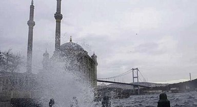 Meteoroloji'den iki bölgeye kritik uyarı! Kuvvetli sağanak ve rüzgar geliyor!