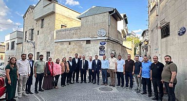 Milletvekili Bozgeyik, STK, esnaf ve muhtarları ziyaret ederek Gaziantep'in nabzı tuttu