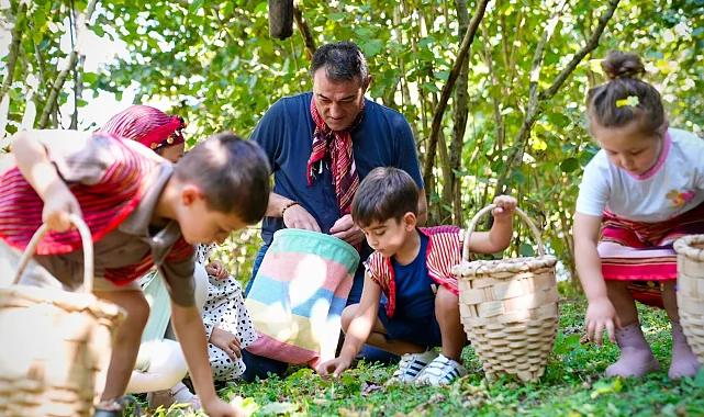 Minikler fındık bahçesine girdi