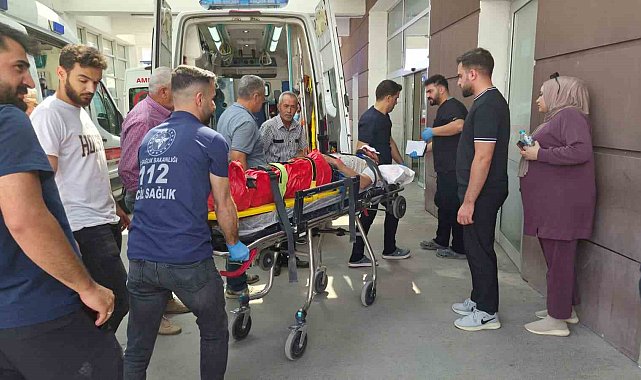 Motosiklet ile otomobil çarpıştı: 1 ağır yaralı