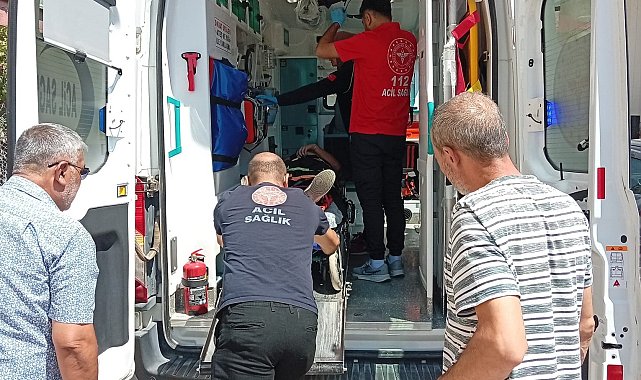 Motosiklet ile otomobil çarpıştı: 1 yaralı
