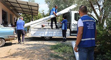 Muğla Büyükşehir'den sel mağduru üreticilere sera naylonu desteği