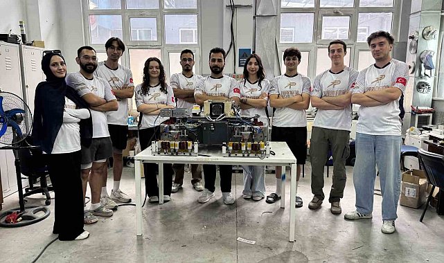 Mühendislik öğrencileri geliştirdikleri Hyperloop aracıyla TEKNOFEST'te birinciliği hedefliyor