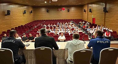 Muhtarlar konuştu, kurum yetkilileri dinledi