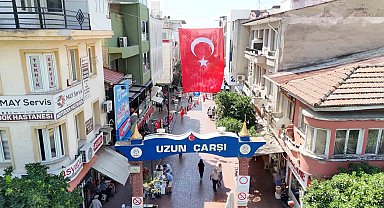 Nazilli Belediyesi ilçeyi Türk bayrakları ile donatıyor