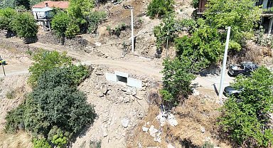 Nazilli Belediyesi'nden yollarda bakım ve onarım çalışması